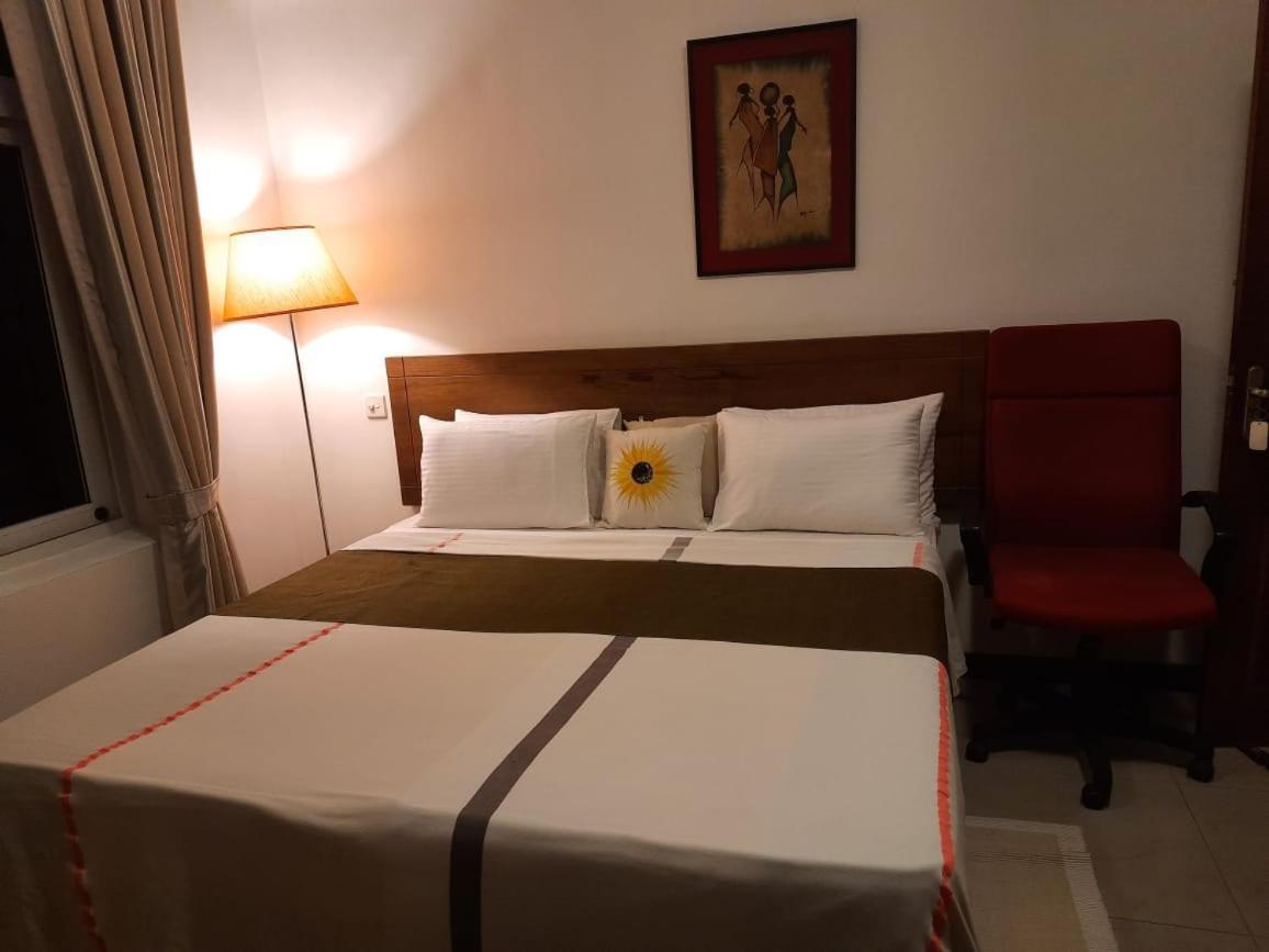Diyawanna Leisure Appartement Rajagiriya Buitenkant foto