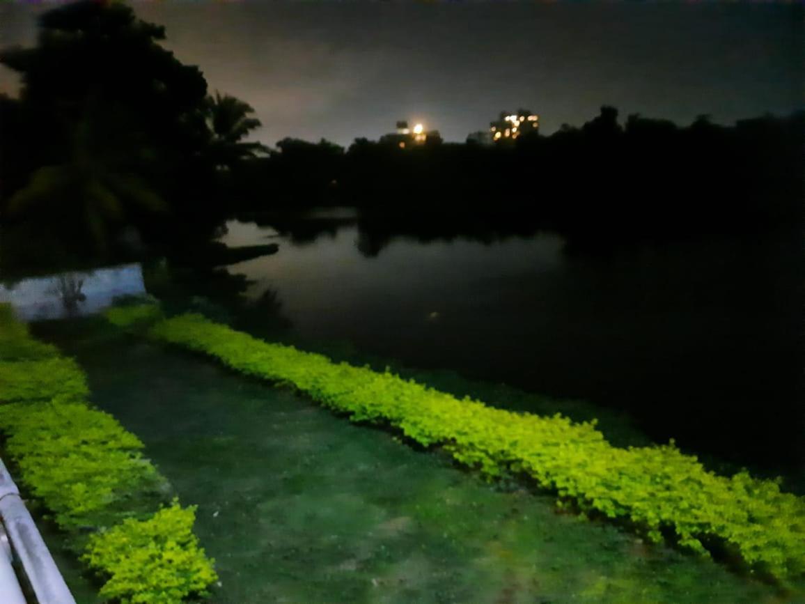 Diyawanna Leisure Appartement Rajagiriya Buitenkant foto