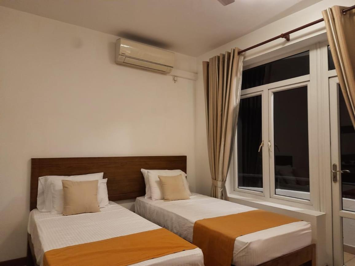 Diyawanna Leisure Appartement Rajagiriya Buitenkant foto